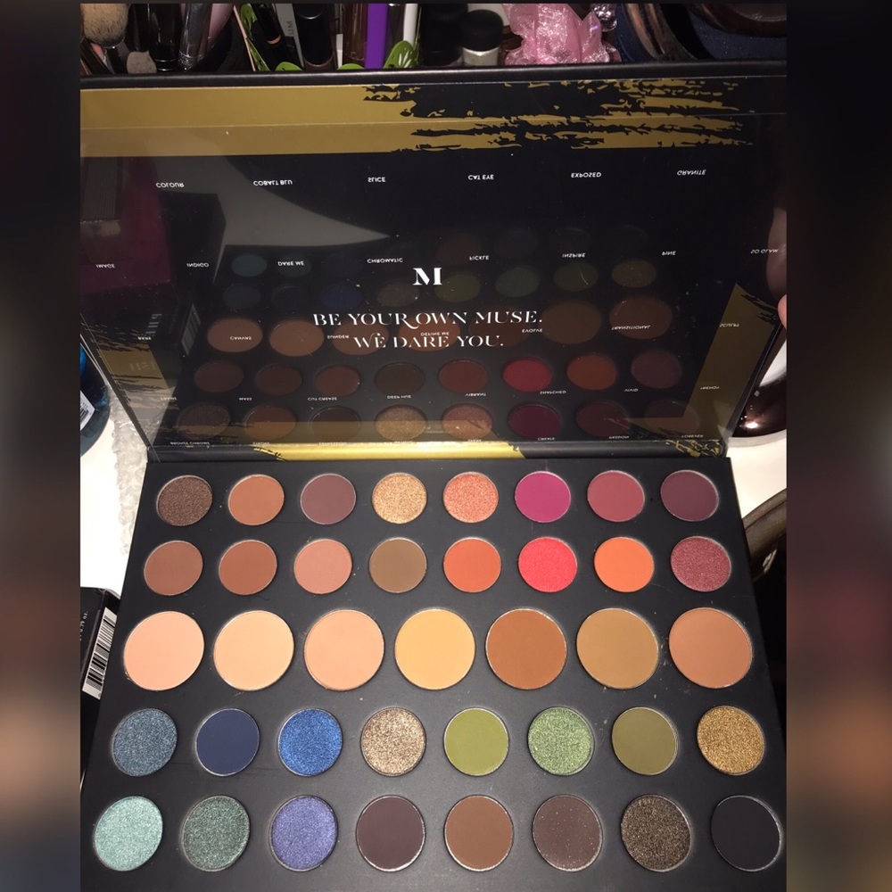 Morphe dare to create palette.